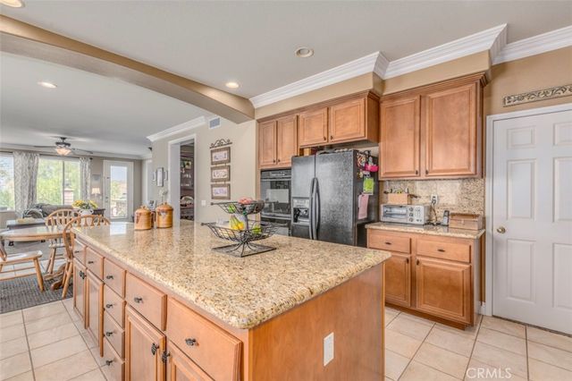 980 Nicholas Place, Corona, CA 92882