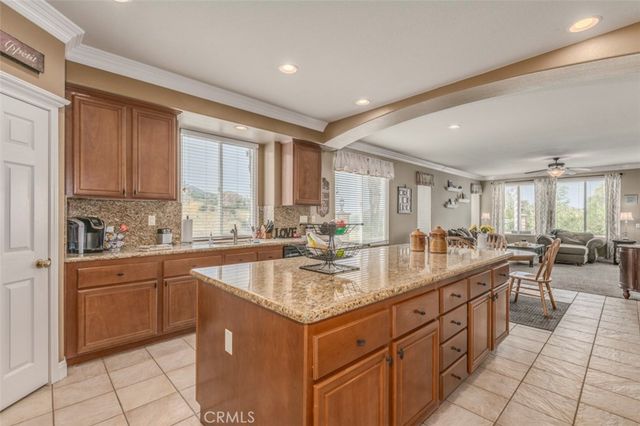 980 Nicholas Place, Corona, CA 92882