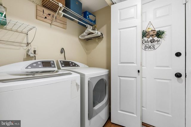 1004 WINDMILL LN, Silver Spring, MD 20905