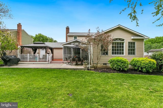 1004 WINDMILL LN, Silver Spring, MD 20905