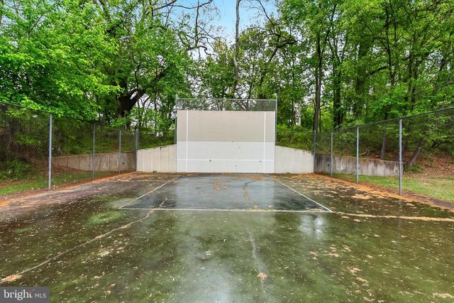 1004 WINDMILL LN, Silver Spring, MD 20905