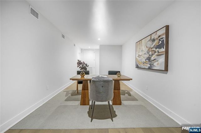 401 B Grand Avenue 401 B, Leonia, NJ 07605