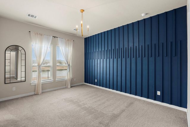 425 Lacey Oak LOOP, San Marcos, TX 78666