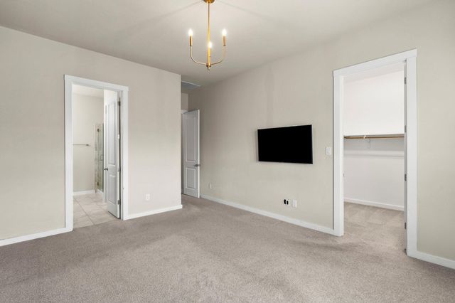 425 Lacey Oak LOOP, San Marcos, TX 78666