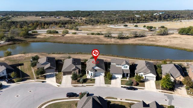 425 Lacey Oak LOOP, San Marcos, TX 78666