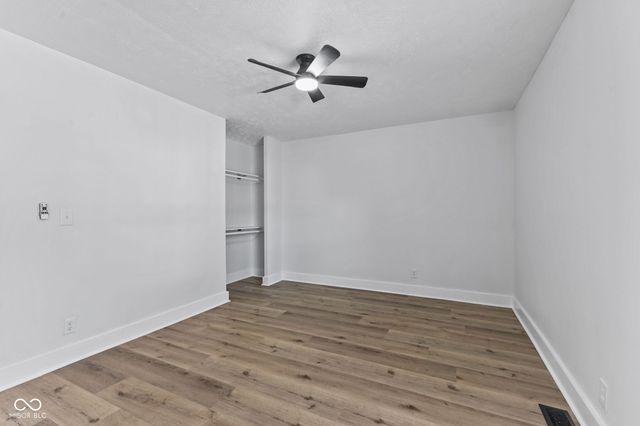 911 Gary Dr, Plainfield, IN 46168