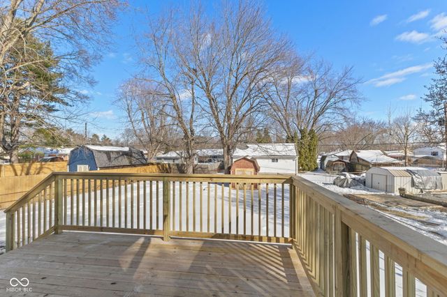 911 Gary Dr, Plainfield, IN 46168