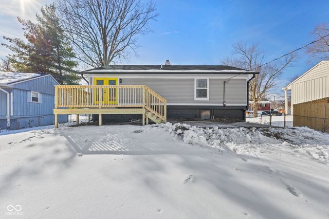 911 Gary Dr, Plainfield, IN 46168