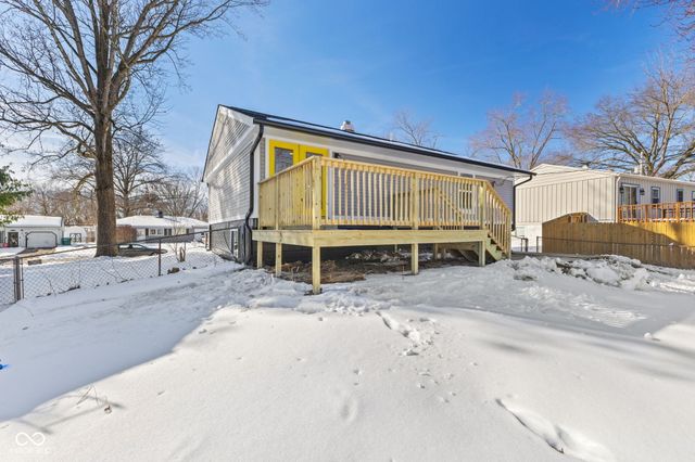 911 Gary Dr, Plainfield, IN 46168