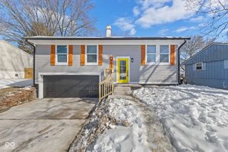 911 Gary Dr, Plainfield, IN 46168