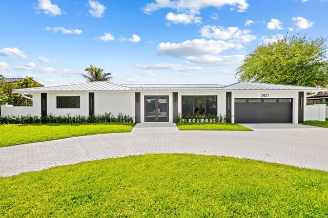 3821 NE 26th Avenue, Lighthouse Point, FL 33064