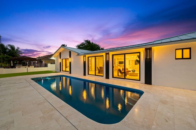 3821 NE 26th Avenue, Lighthouse Point, FL 33064