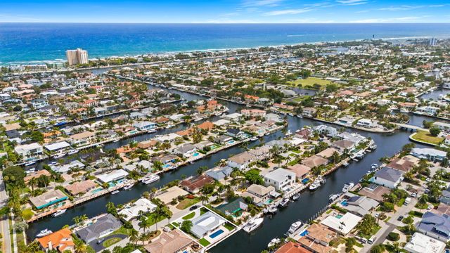 3821 NE 26th Avenue, Lighthouse Point, FL 33064