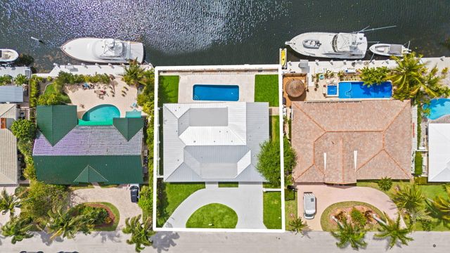 3821 NE 26th Avenue, Lighthouse Point, FL 33064