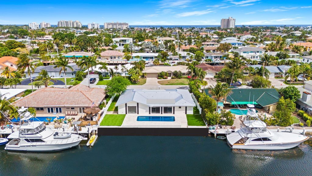 3821 NE 26th Avenue, Lighthouse Point, FL 33064