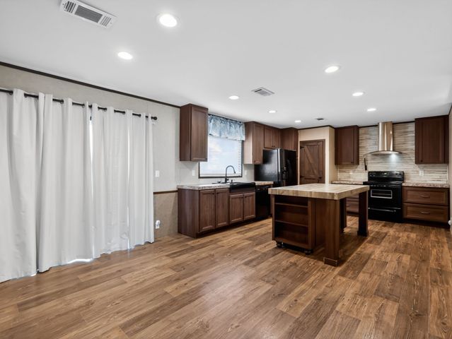 149 Running Bear, Quitman, TX 75783