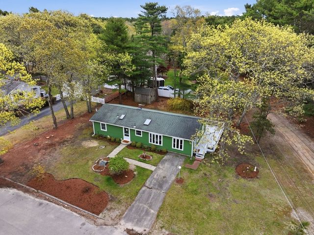 94 Edgewater Drive, Wareham, MA 02571