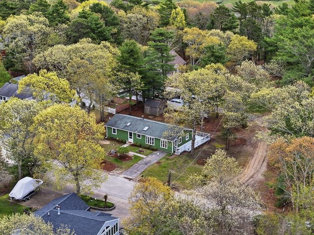 94 Edgewater Drive, Wareham, MA 02571