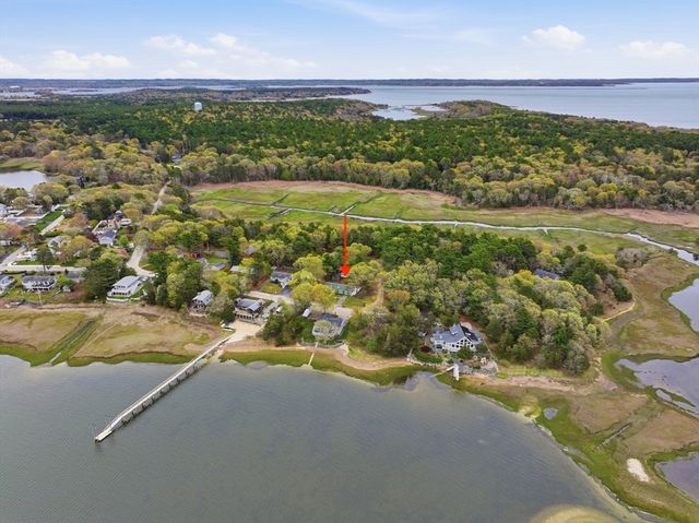 94 Edgewater Drive, Wareham, MA 02571