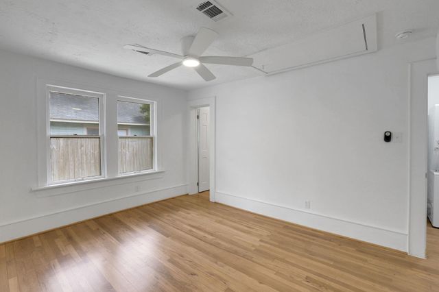 1459 Godwin Street, Houston, TX 77023