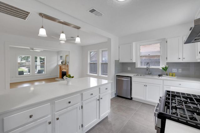 1459 Godwin Street, Houston, TX 77023