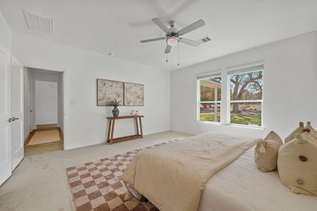 334 Sapling DR, Driftwood, TX 78619