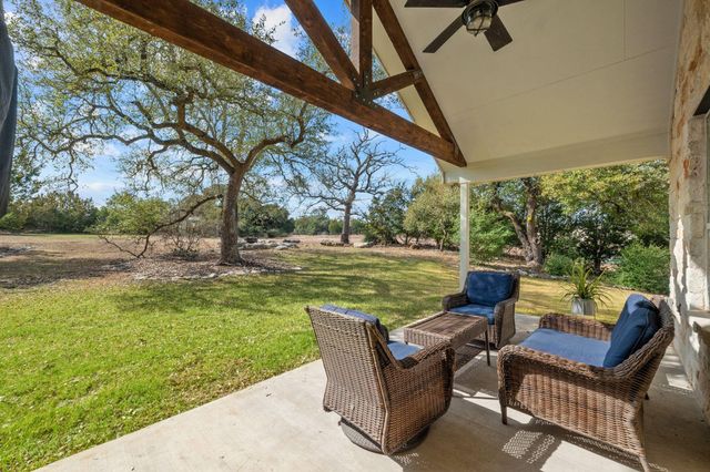 334 Sapling DR, Driftwood, TX 78619