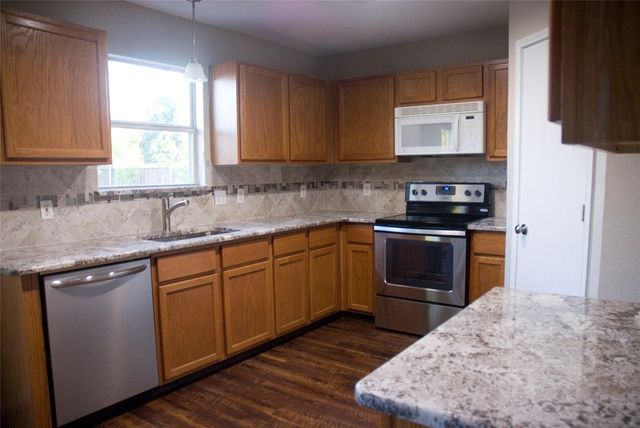 616 Alcove Drive, Little Elm, TX 75068