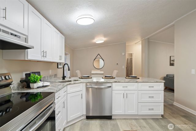 40 Ashwood Lane, Shelton, WA 98584