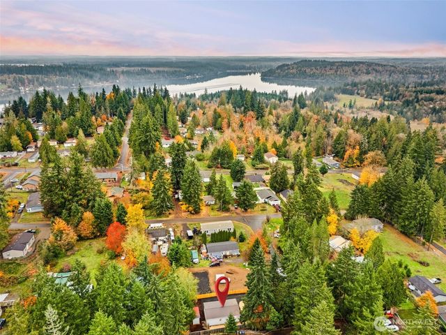 40 Ashwood Lane, Shelton, WA 98584