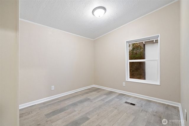 40 Ashwood Lane, Shelton, WA 98584