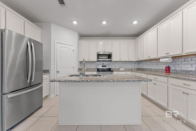7021 Shallow Brook Court, Gulf Shores, AL 36542