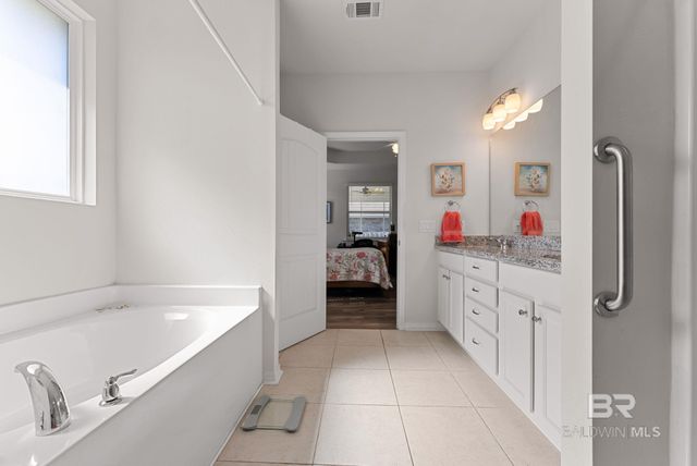 7021 Shallow Brook Court, Gulf Shores, AL 36542