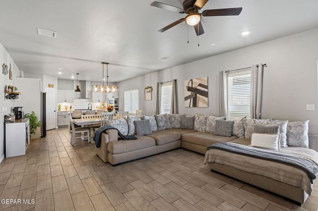 13701 KATHYS Court, El Paso, TX 79928