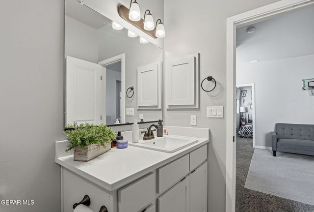 13701 KATHYS Court, El Paso, TX 79928