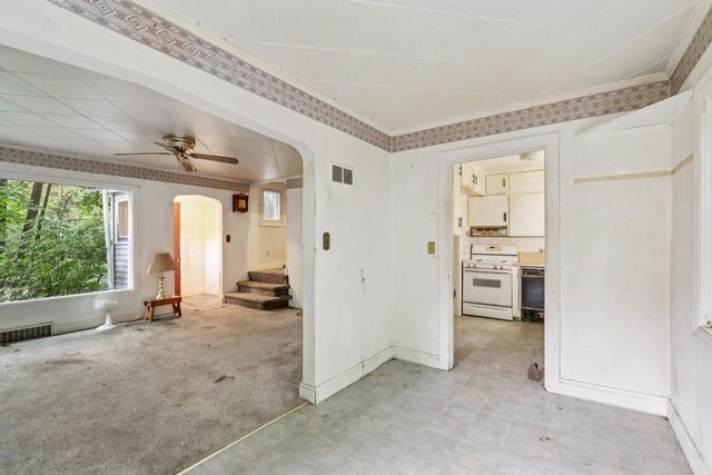 7801 Big Pine LANE, Burlington, WI 53105