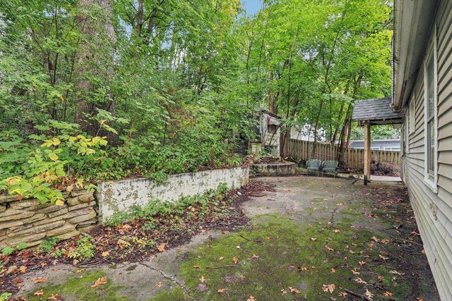 7801 Big Pine LANE, Burlington, WI 53105