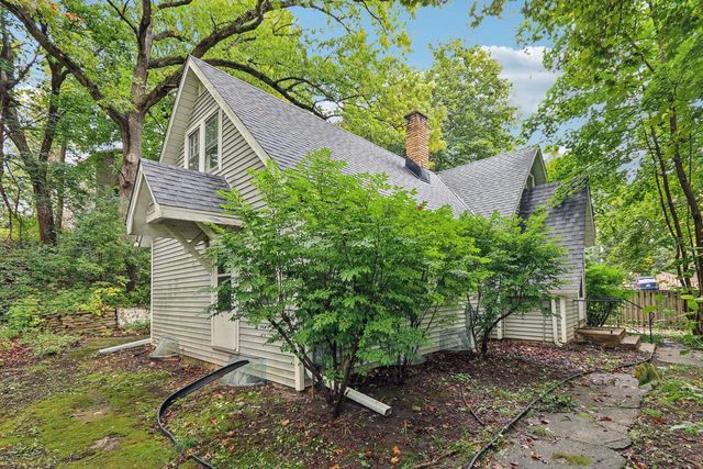 7801 Big Pine LANE, Burlington, WI 53105