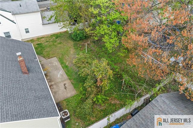 399 Division Street, South Amboy, NJ 08879