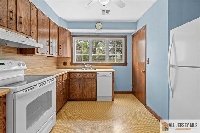 399 Division Street, South Amboy, NJ 08879