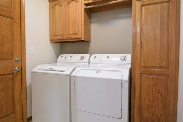 5042 N Primrose Ct, Park City, KS 67219