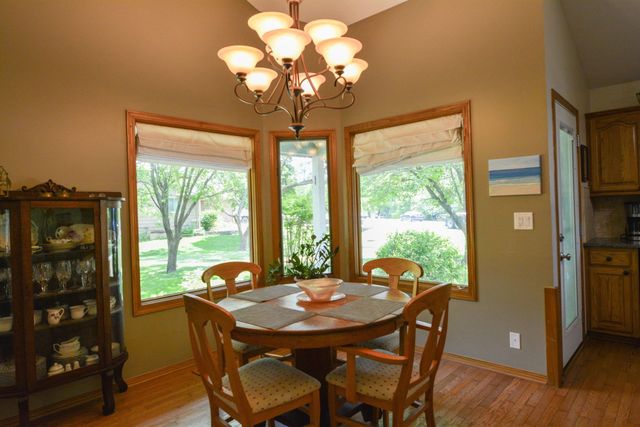 5042 N Primrose Ct, Park City, KS 67219