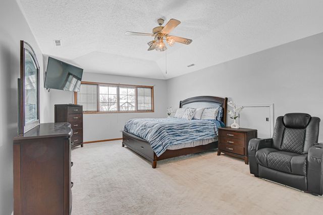 1630 Tina Lane, Flossmoor, IL 60422