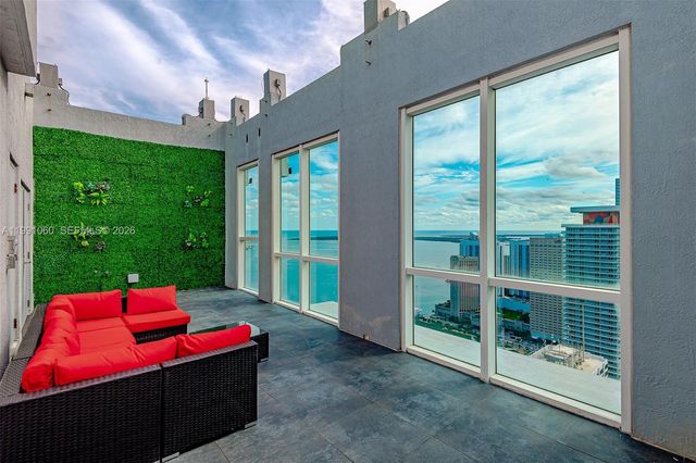 244 Biscayne Blvd UPH-4907, Miami, FL 33132