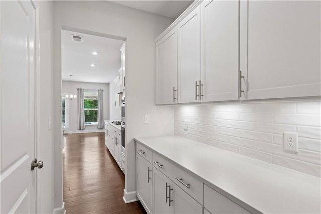 6168 Collins Road NW, Acworth, GA 30101