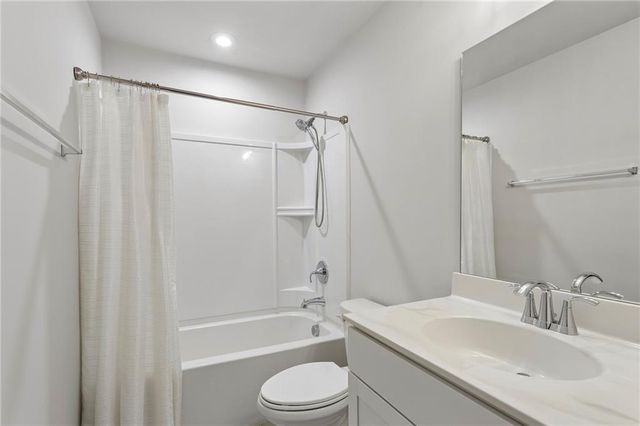 6168 Collins Road NW, Acworth, GA 30101