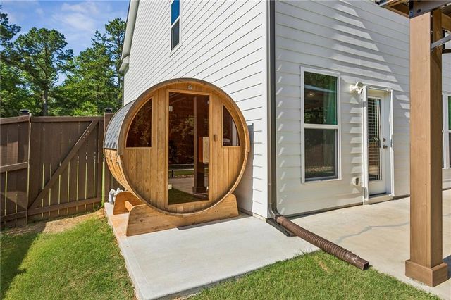 6168 Collins Road NW, Acworth, GA 30101