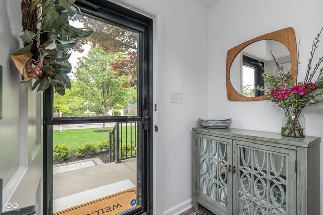 7050 N Park Avenue, Indianapolis, IN 46220