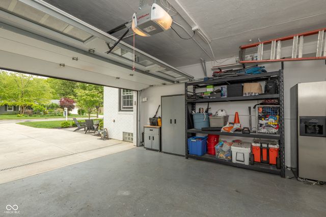 7050 N Park Avenue, Indianapolis, IN 46220