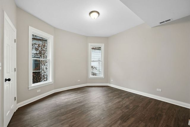 7034 S Normal Boulevard, Chicago, IL 60621